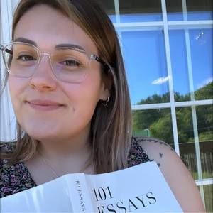 Meet your Posher, Megan